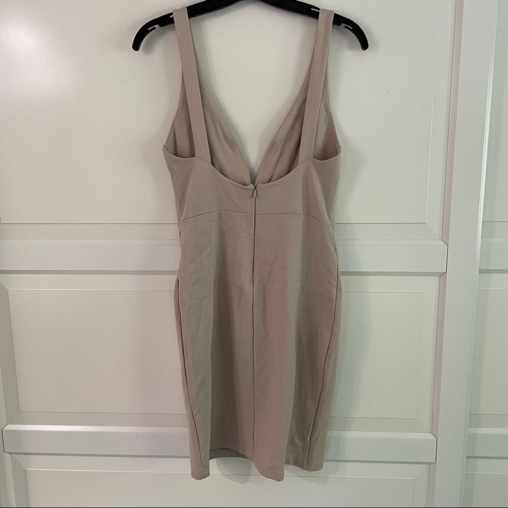 Lulu's Tan Sleeveless Dress - Picture 7 of 8